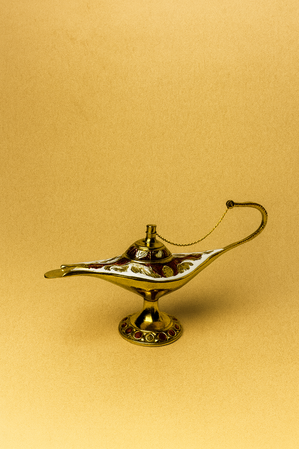 Colorful Brass Aladdin Lamp Showpiece