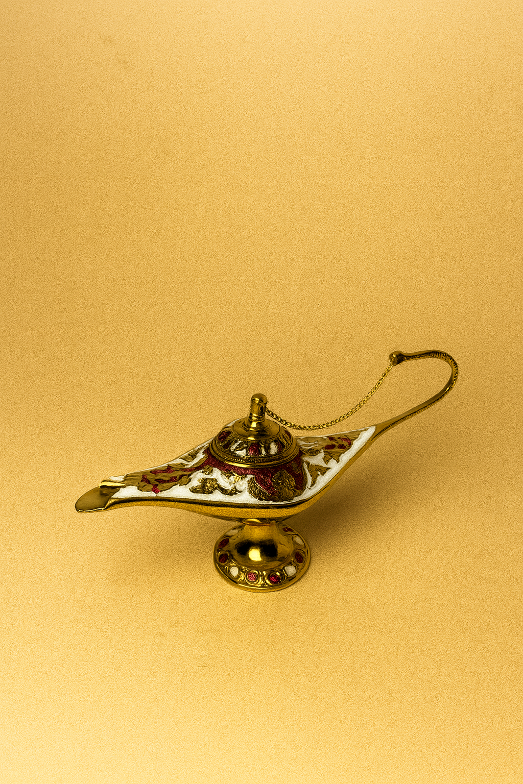 Colorful Brass Aladdin Lamp Showpiece